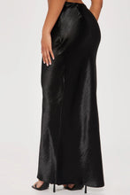 Load image into Gallery viewer, “Satin Long skirt”
